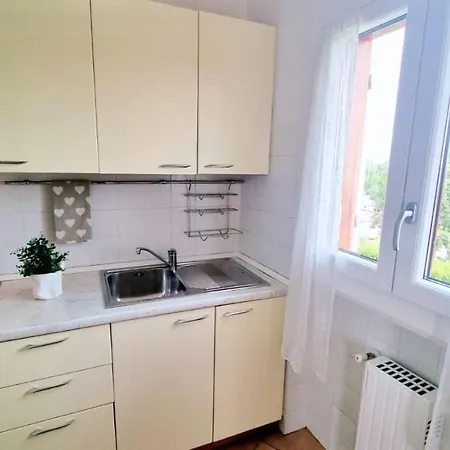 アパート Stay-with-us Appartments ペスキエーラ・デル・ガルダ
